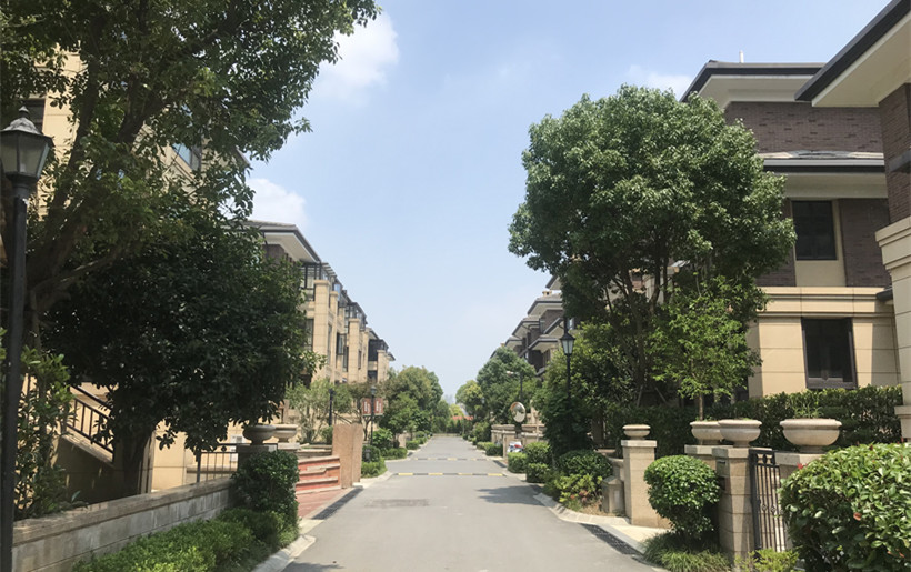 江蘇南通翠湖天地4層帶地下室別墅小電梯設(shè)計方案