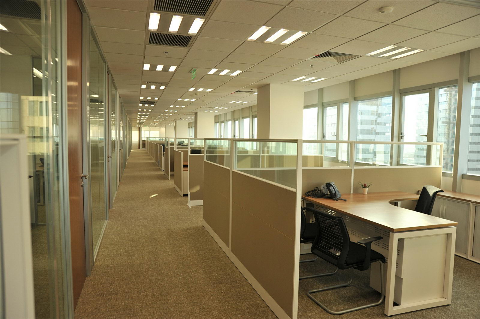 深圳辦公屏風(fēng)