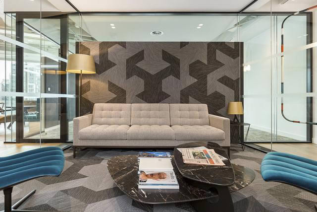 現(xiàn)代辦公家具